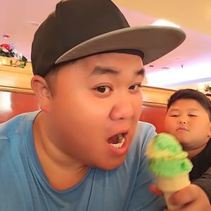 Meet your Posher, Pao